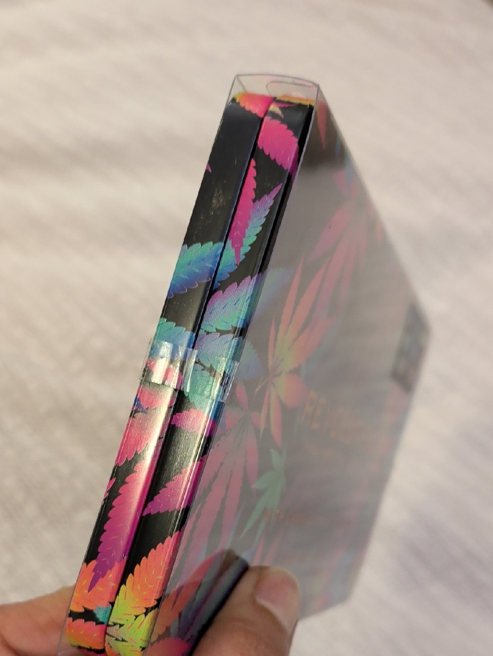 Revolution Chilled Cannabis Oil Shadow Palette - Greens - Picture 4 of 5